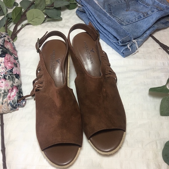 AEO | Fringe Wedges - Picture 3 of 10